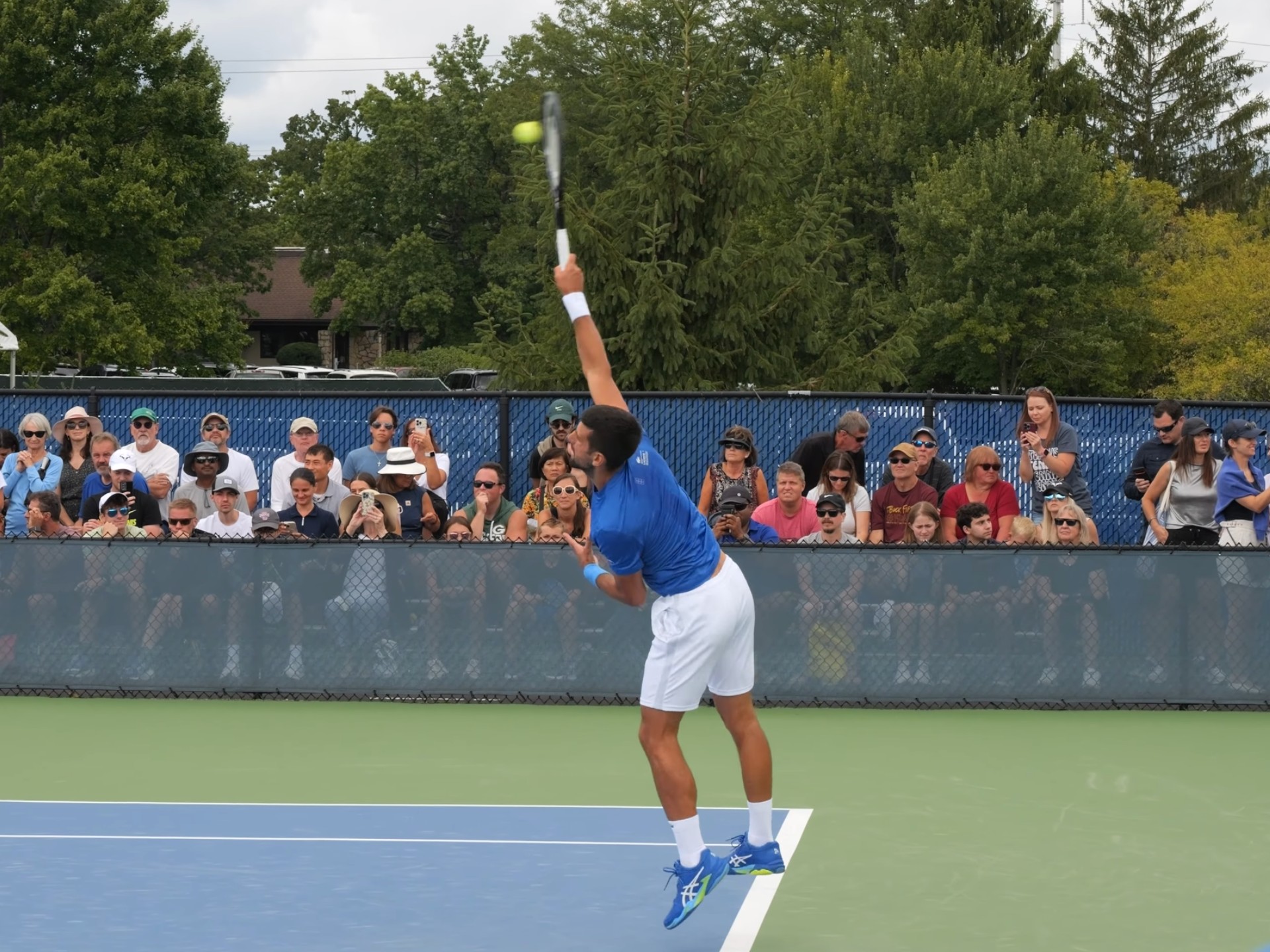 澳大利亚网球队强势法国网球队，德约科维奇绝境逆转