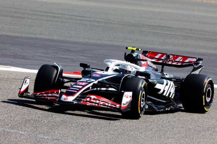 包含迈凯伦碾压索伯车队，诺里斯点燃赛场的词条