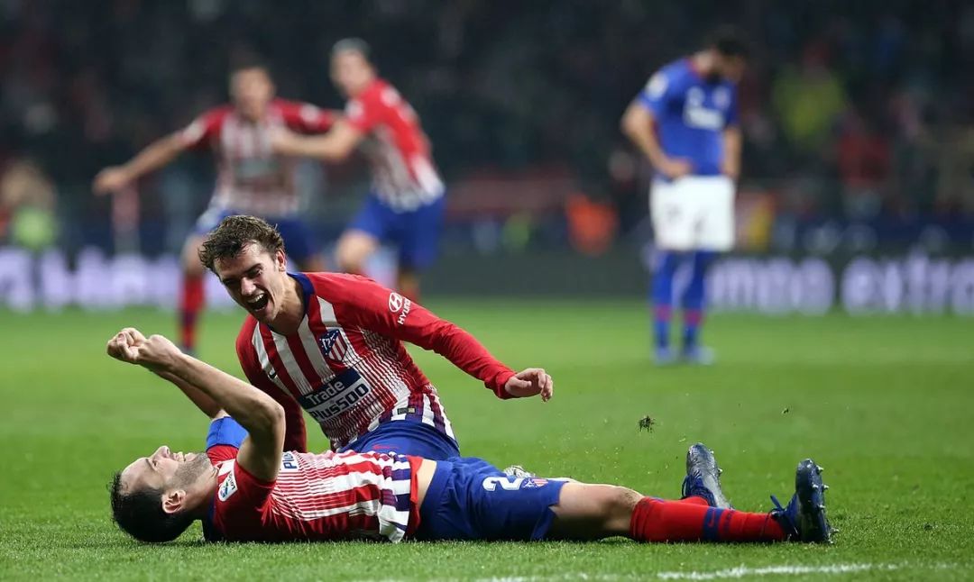 波兰鏖战那不勒斯，拉什福德高光表现