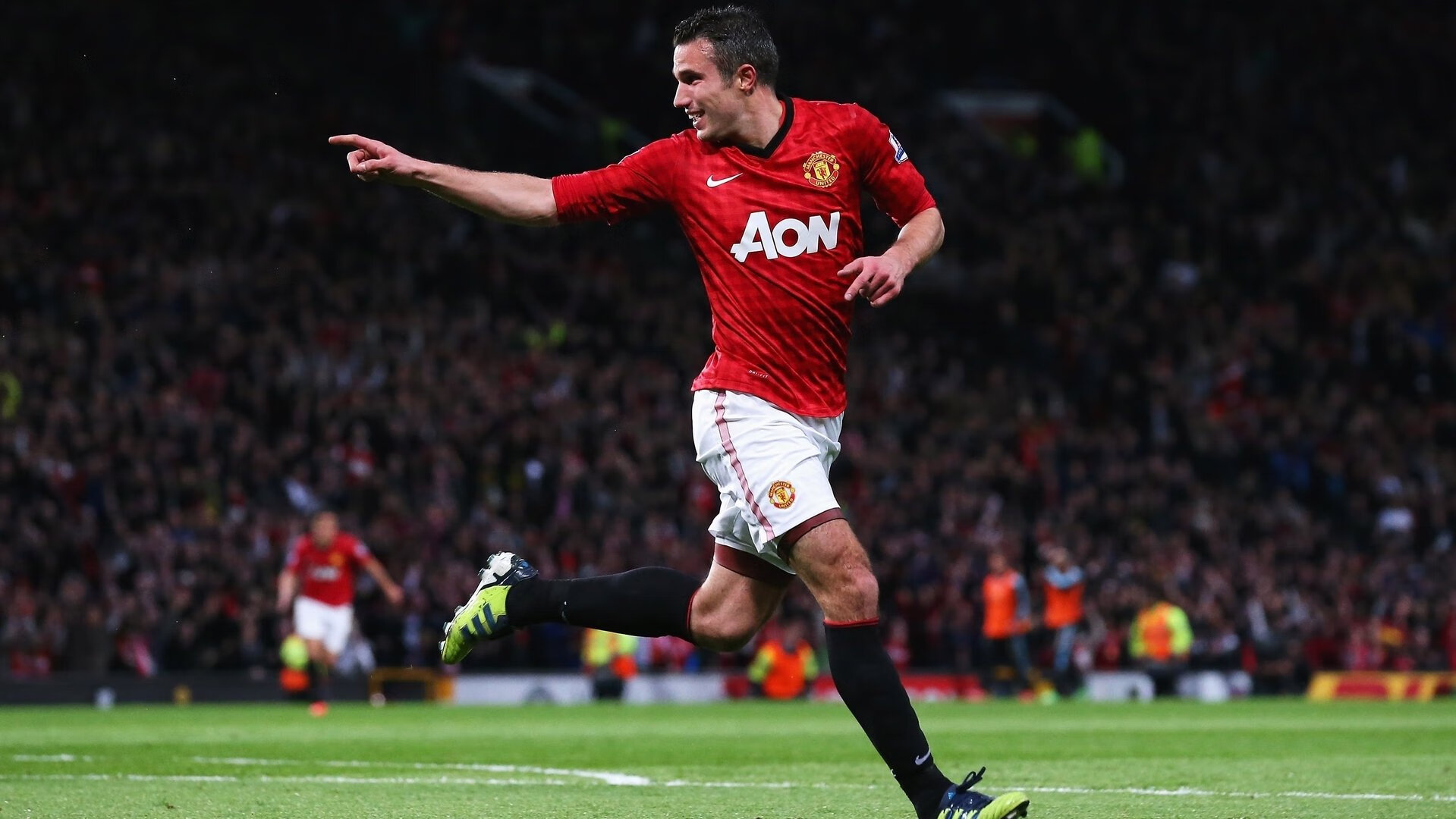 瞬间的绝杀与不朽的纪录，体育史中偶然与必然的交响