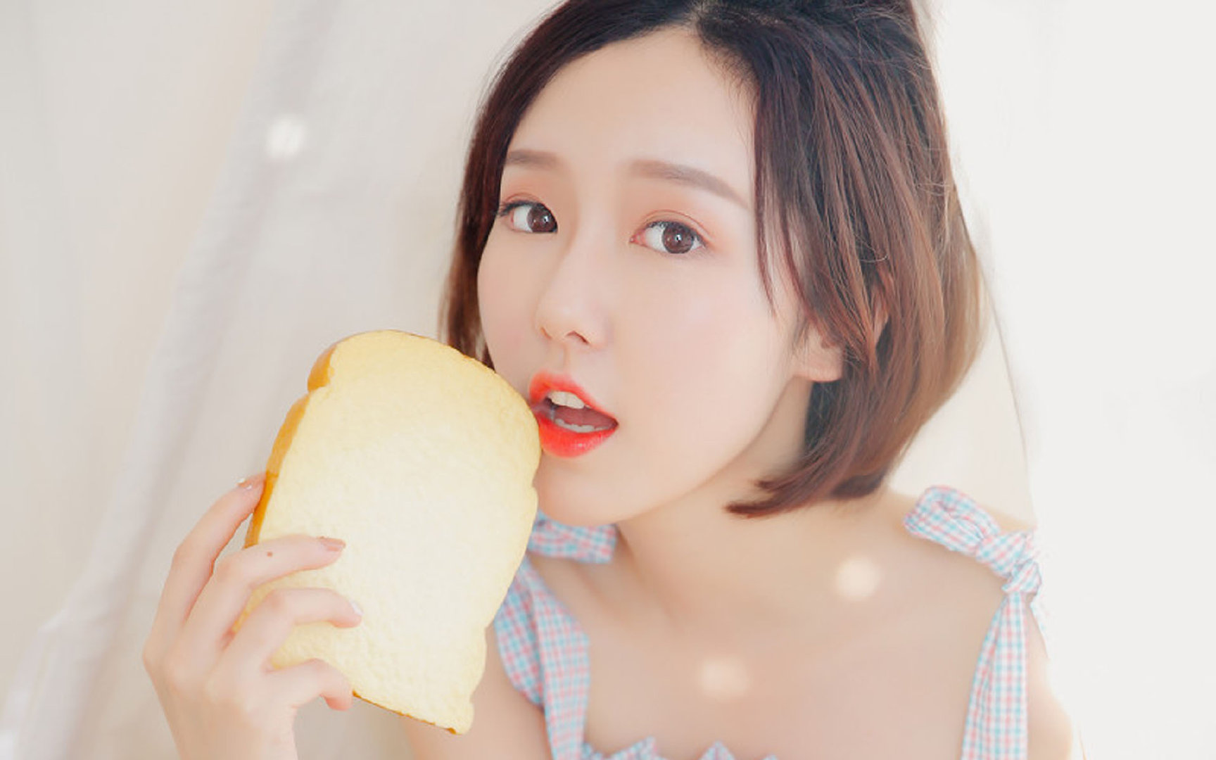 空间狩猎者与数据实验室，当马刺用禁飞区为利拉德铺就独行路