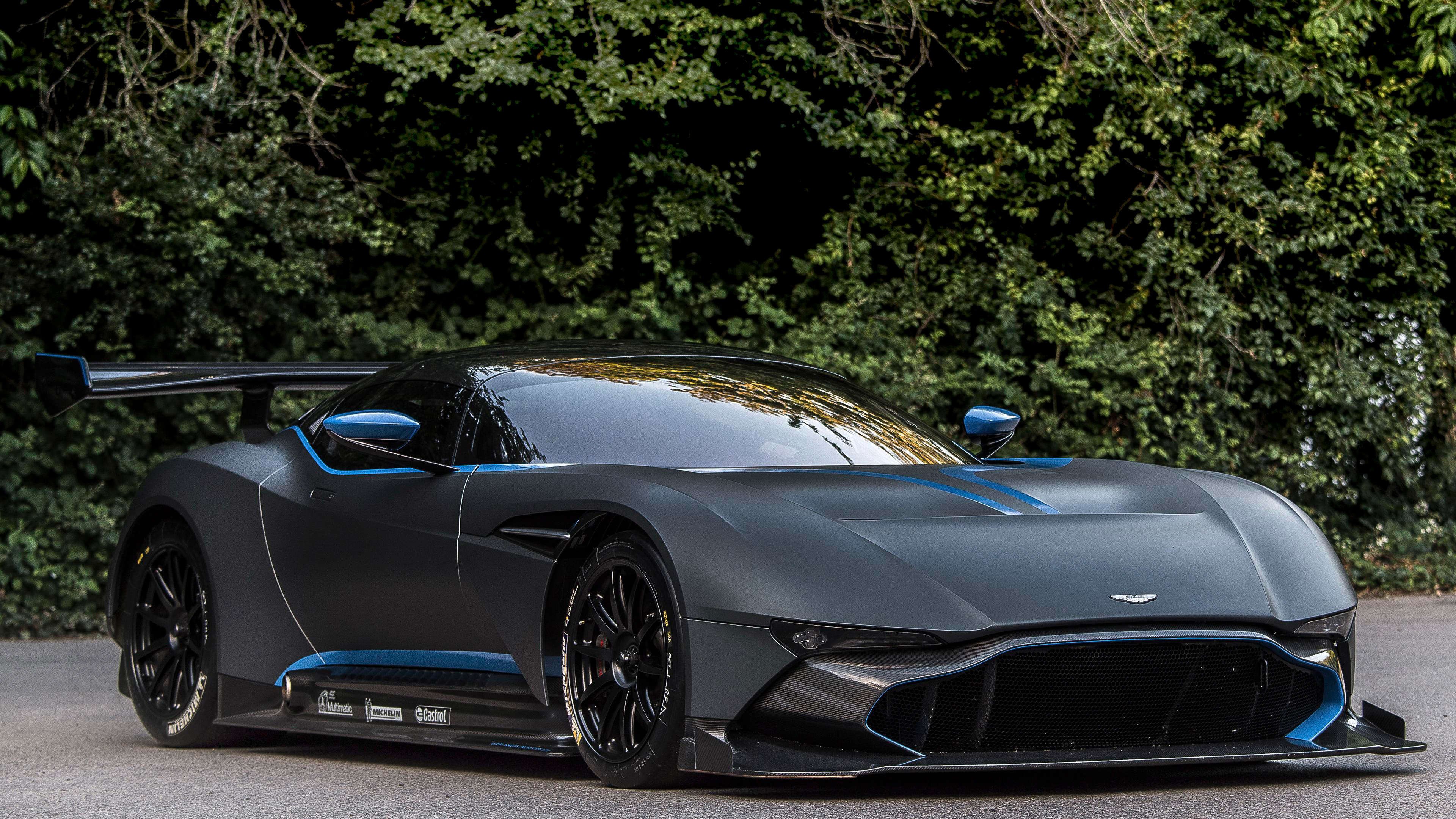 2026世界杯B组强强对话，喀麦隆横扫厄瓜多尔，久保建英闪耀全场的进攻盛宴